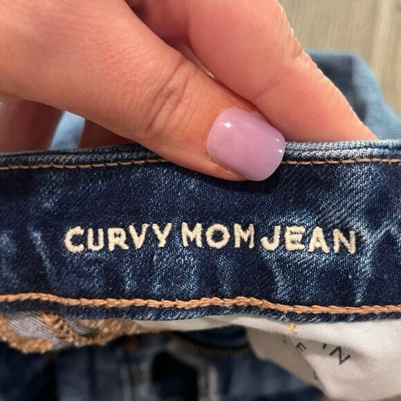 American Eagle Curvy Mom Jeans High-Rise Strigid Denim Medium Wash Blue Size 6 - Picture 6 of 12